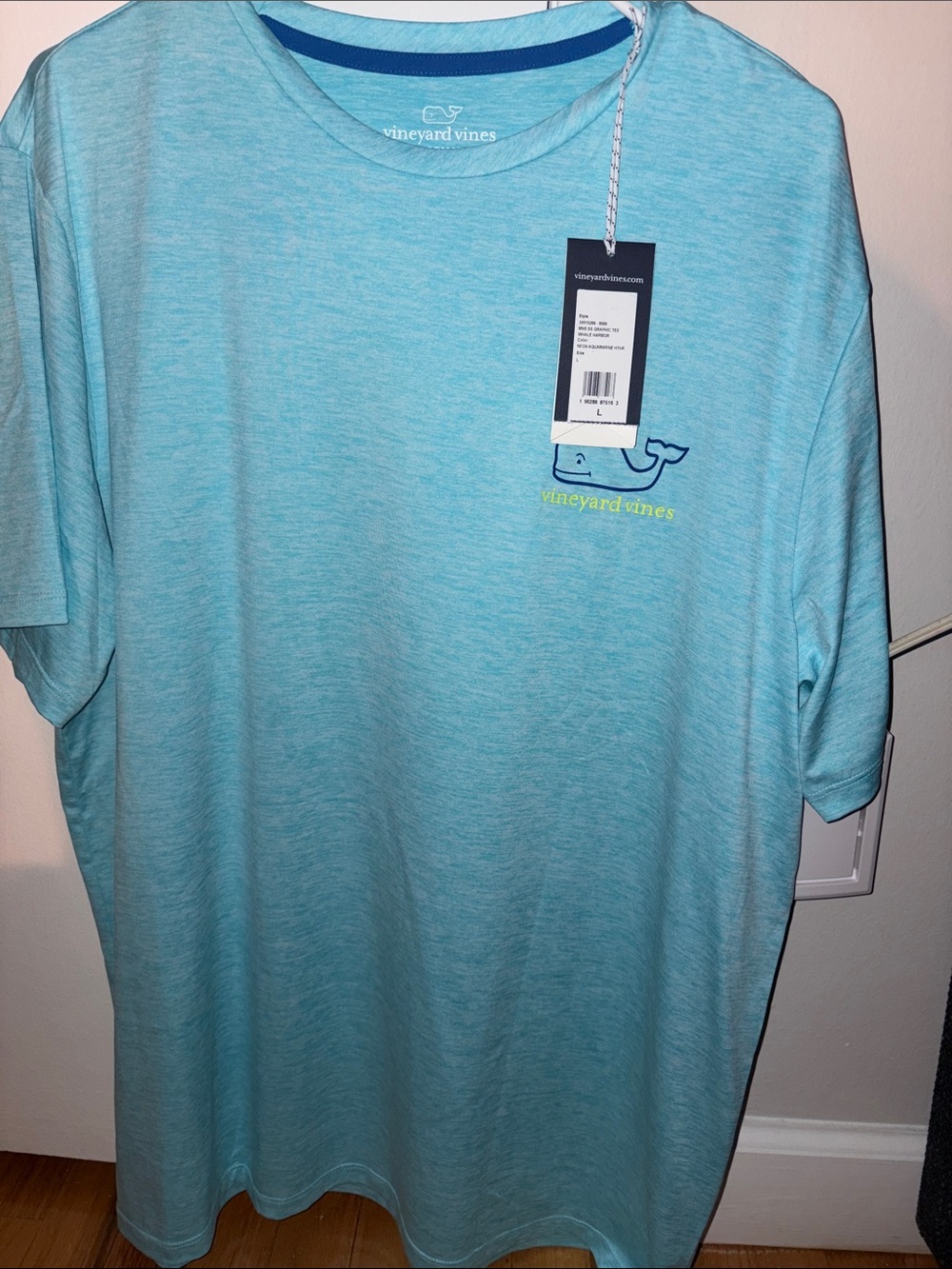 Vineyard Vines Men’s Performance Short sleeve